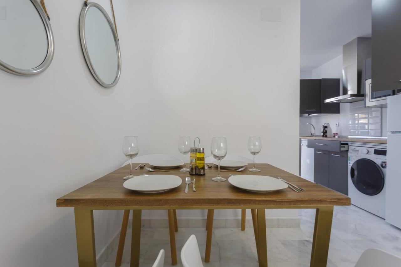 Apartamentos La Brujula By Cadizrentals Εξωτερικό φωτογραφία